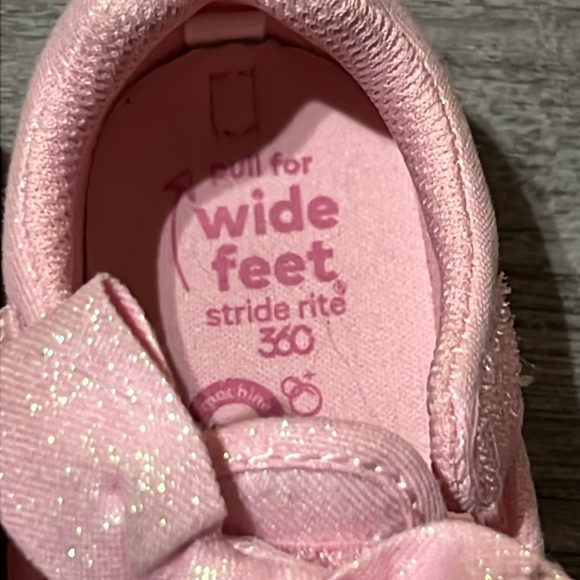 Stride Rite 360 Sneaker & Pink Sandal Toddler Girl Size 5M Shoe Bundle of 2 - Picture 3 of 6
